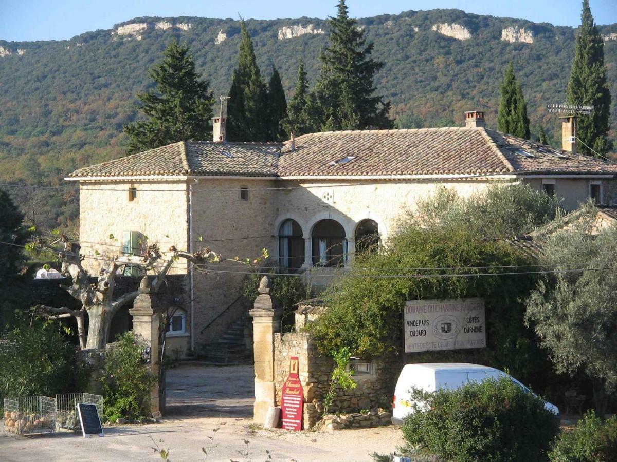 Domaine Chanoine Rambert Saint-Andre-d'Olerargues Exterior foto